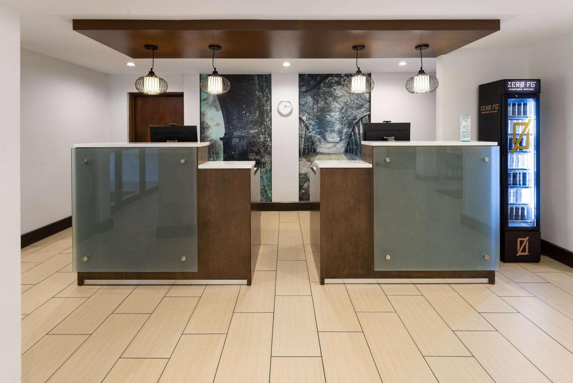 La Quinta By Wyndham Lagrange / I-85 Hotel Eksteriør billede